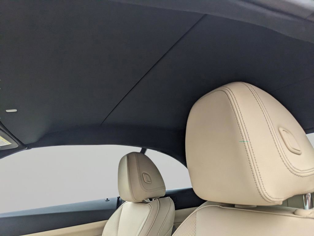 Used 2023 BMW 430i xDrive Convertible w/ Premium Package image 17