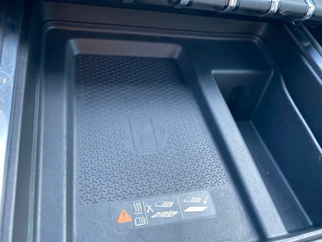 Used 2024 GMC Acadia Elevation w/ Luxury Package FWD image 24