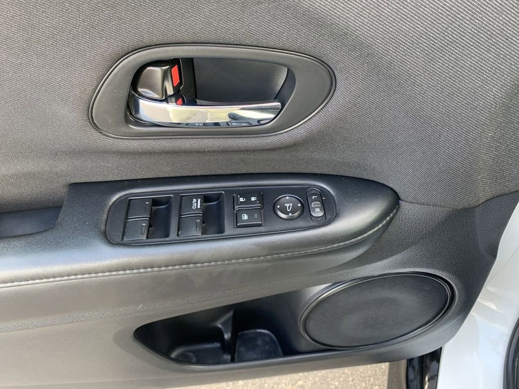 Used 2022 Honda HR-V Sport image 13