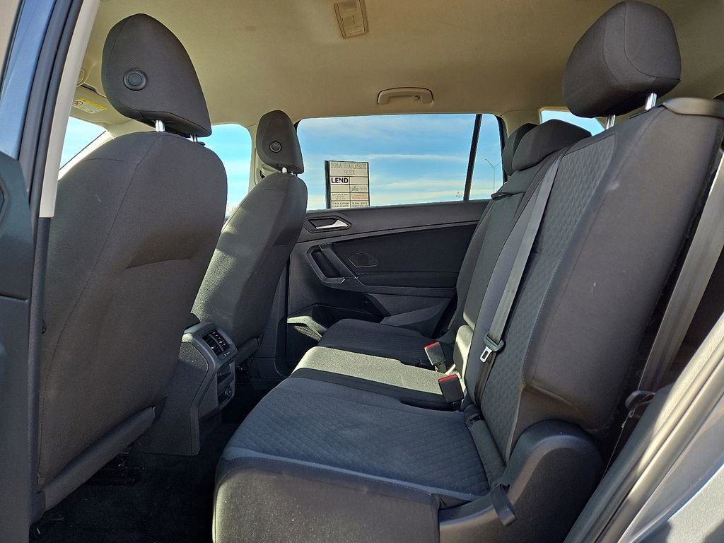 Used 2020 Volkswagen Tiguan S image 14