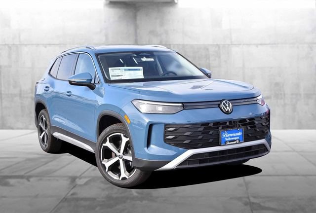 New 2026 Volkswagen Tiguan SE image 2