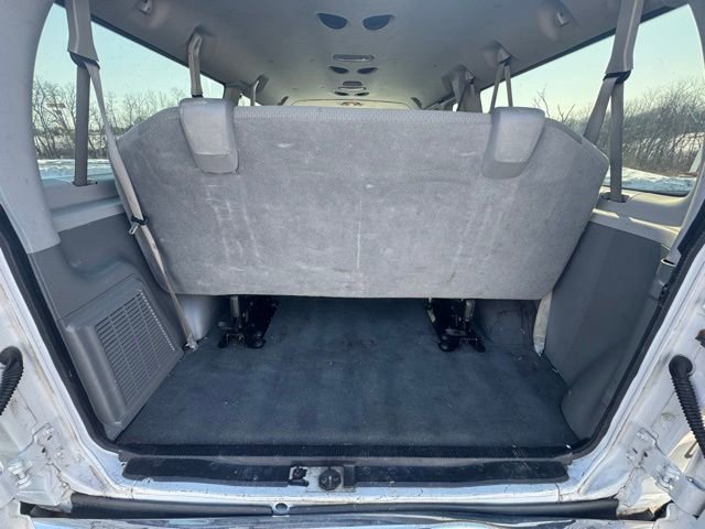 Used 2011 Ford E-350 and Econoline 350 XLT image 16