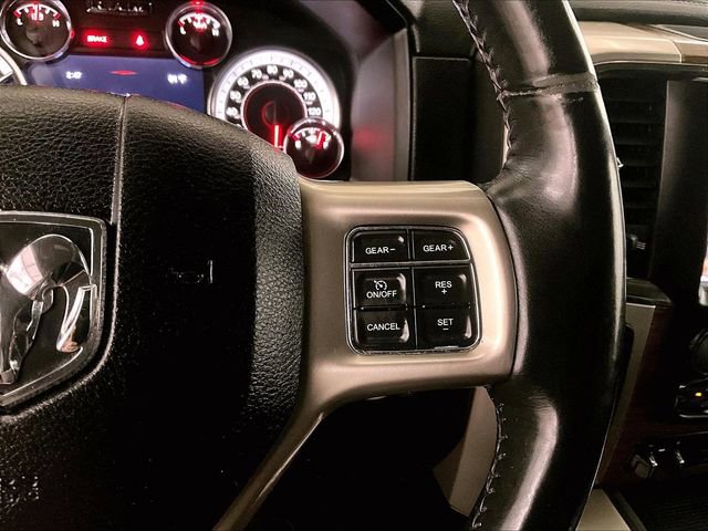 Used 2016 RAM 1500 Laramie w/ Convenience Group AWD/4WD image 18