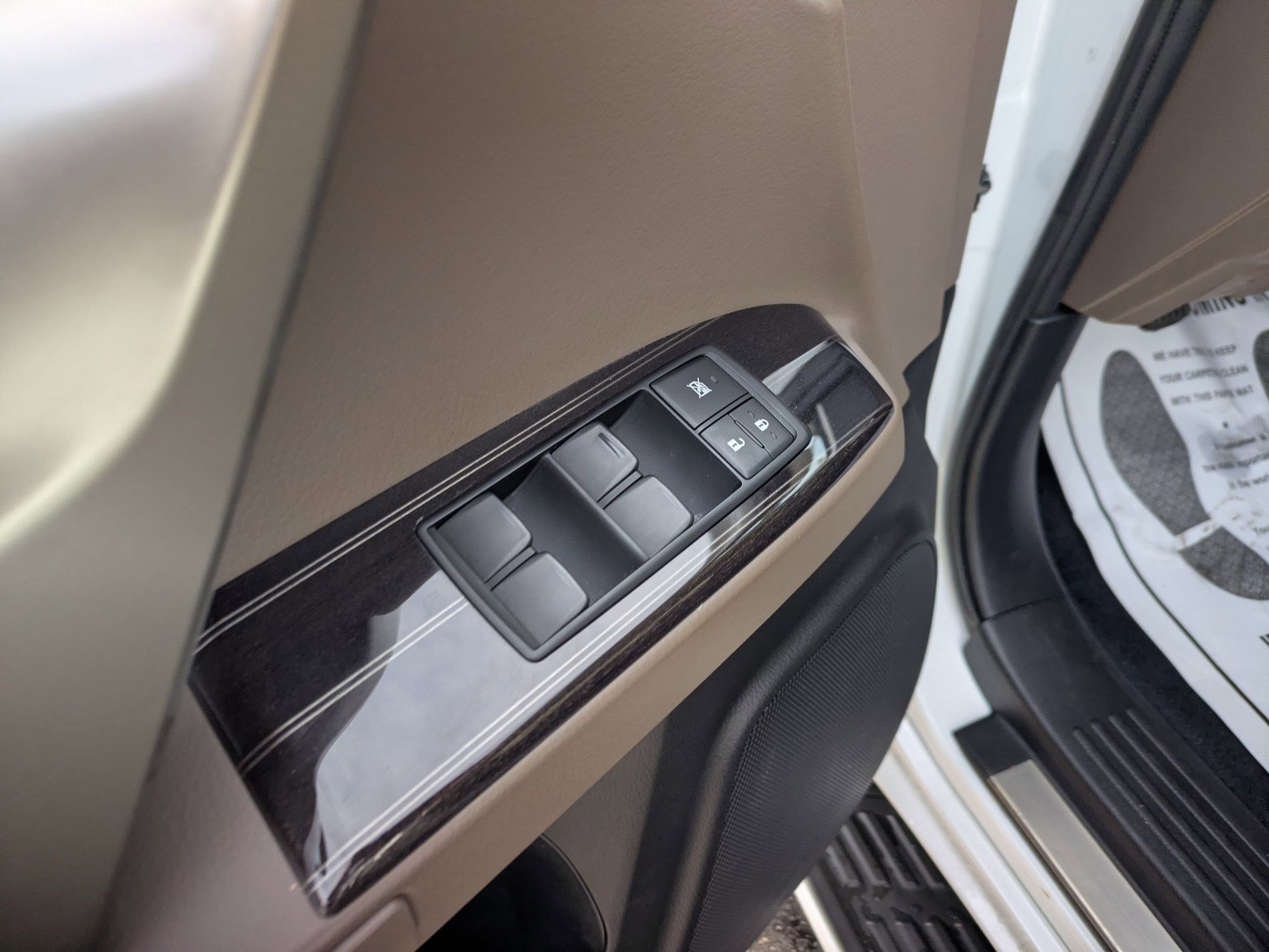 Used 2021 Lexus GX 460 Premium w/ Premium Package image 19