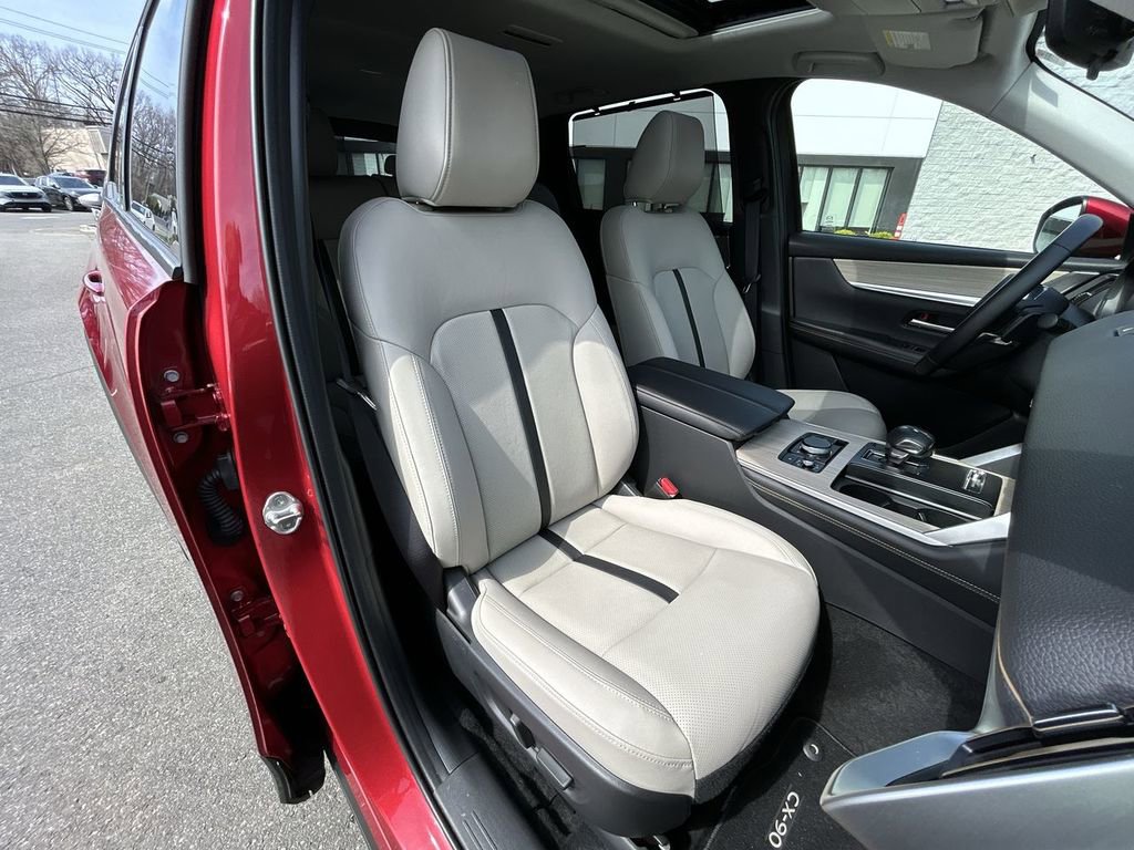 Certified 2025 MAZDA CX-90 3.3 Turbo w/ Preferred Package image 25