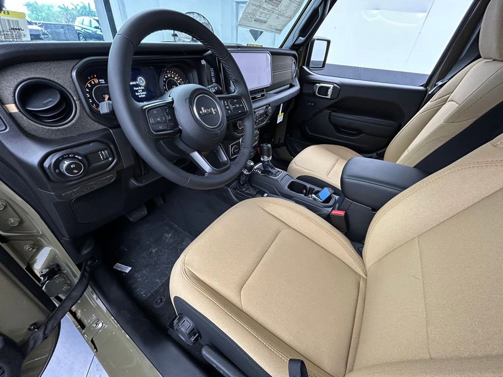 New 2026 Jeep Gladiator Willys AWD/4WD image 13
