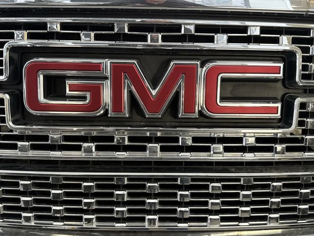 Certified 2019 GMC Sierra 2500 Denali image 32