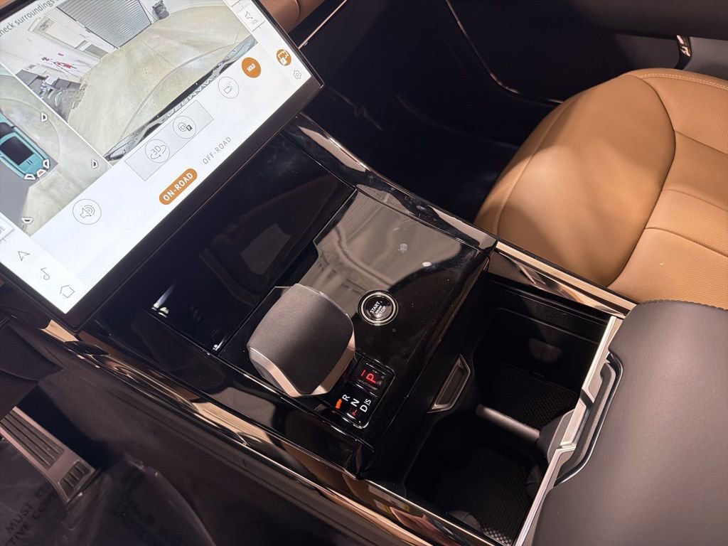 New 2026 Land Rover Range Rover Sport Dynamic SE image 17