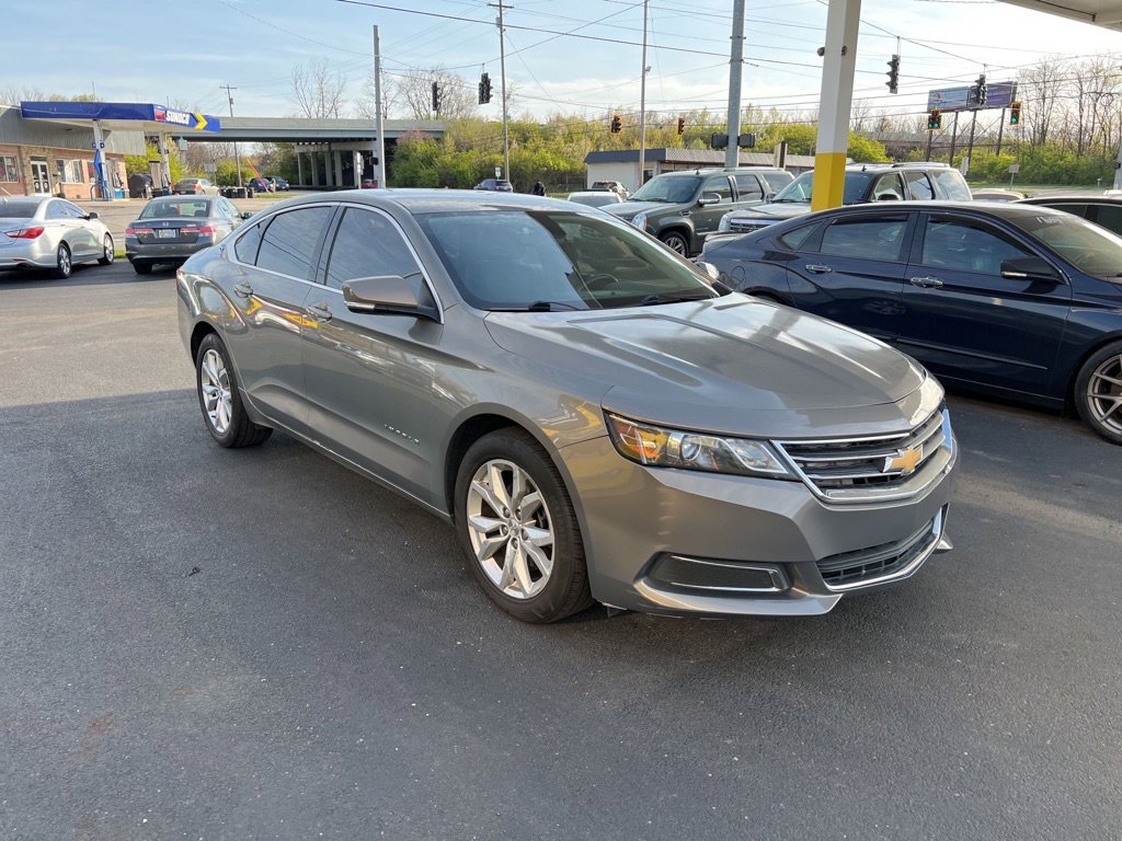 Used 2017 Chevrolet Impala LT image 1