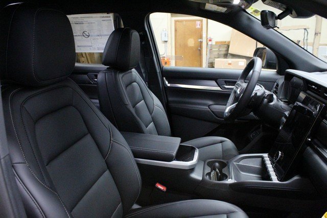 New 2026 GMC Terrain Elevation w/ Elevation Premium Package image 10