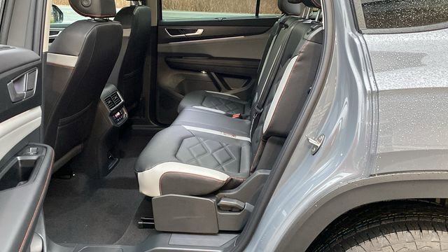 New 2026 Volkswagen Atlas Peak Edition image 21