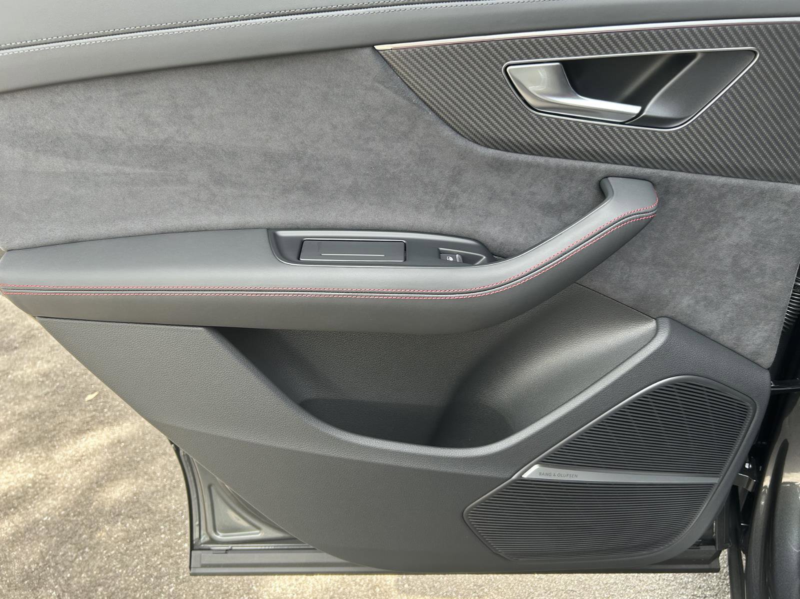 New 2026 Audi SQ7 Prestige image 17