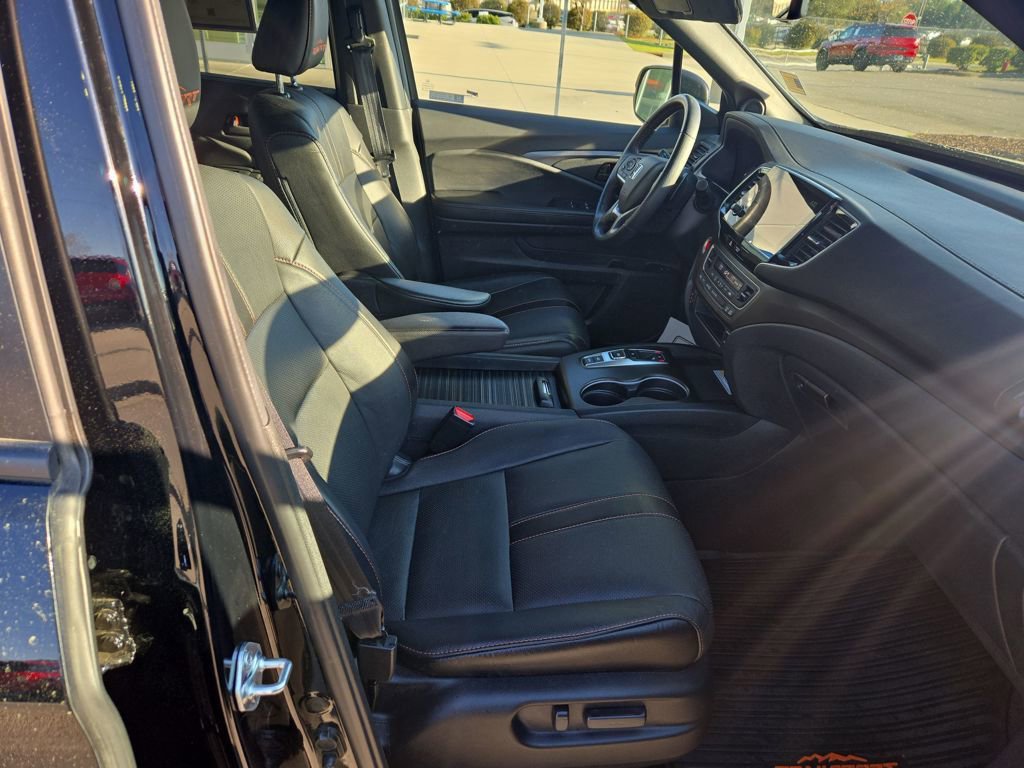 Used 2022 Honda Passport TrailSport image 33