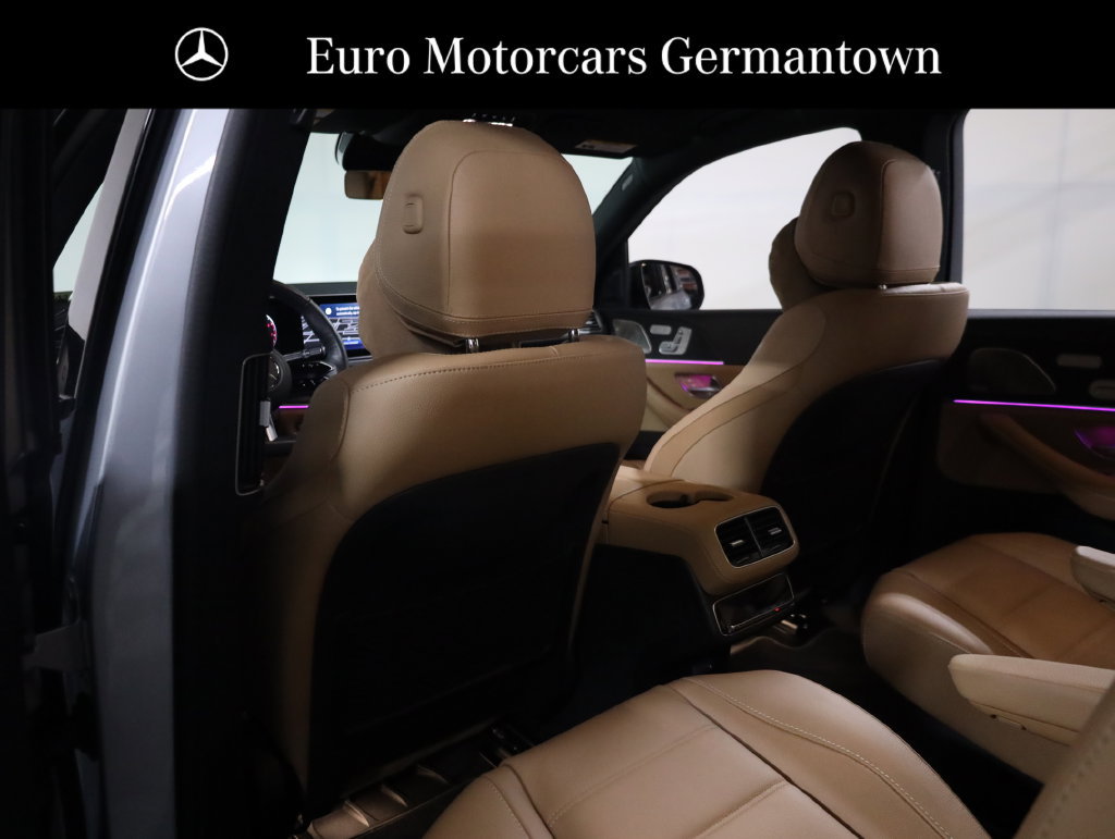 Used 2025 Mercedes-Benz GLS 450 4MATIC image 31