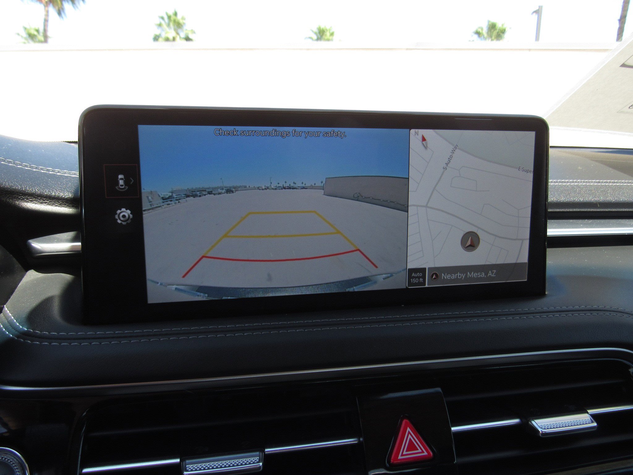 Used 2025 Genesis G70 2.5T image 18