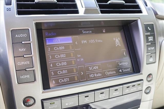 Used 2016 Lexus GX 460 image 19