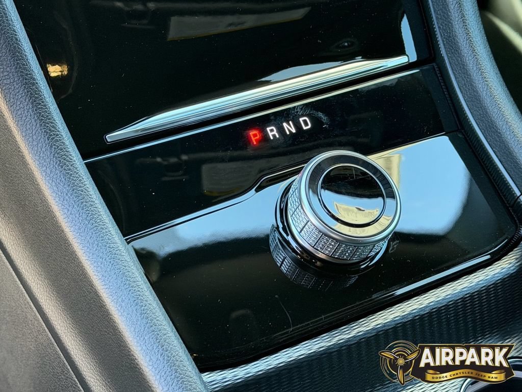 New 2026 Jeep Grand Cherokee Altitude RWD image 22