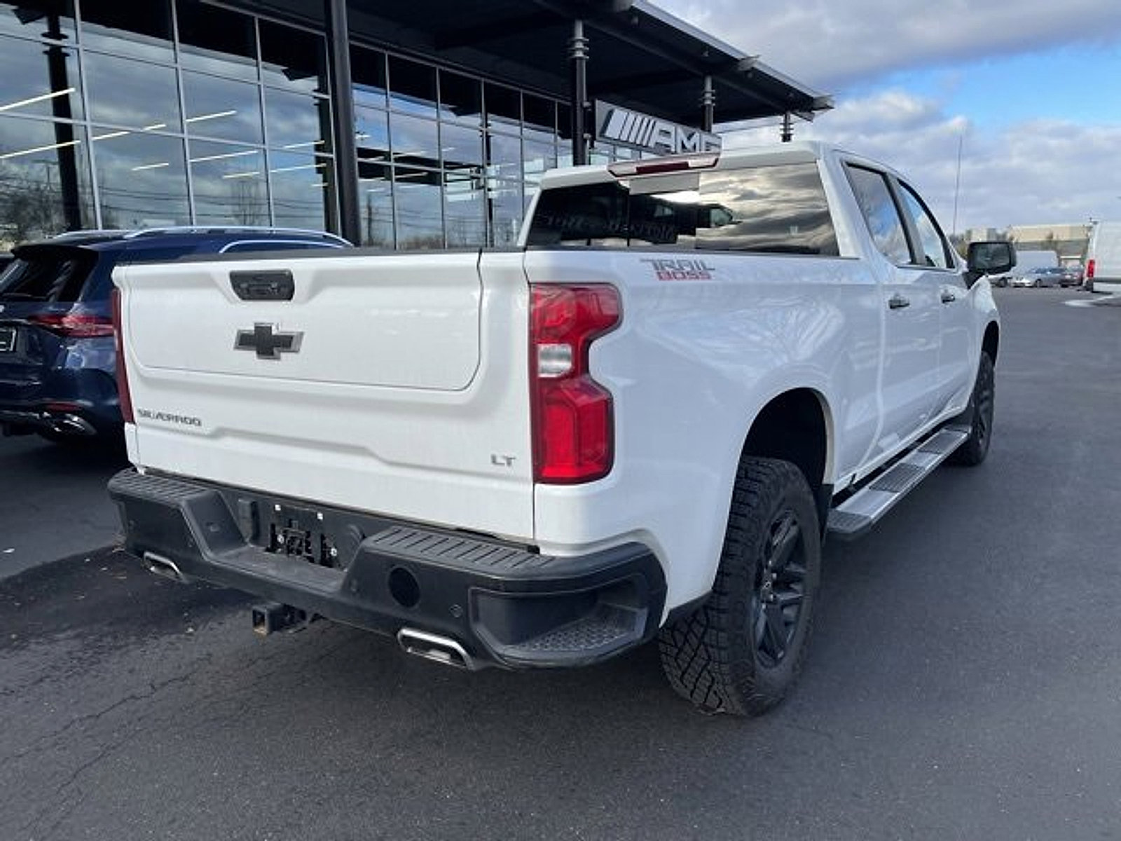 Used 2024 Chevrolet Silverado 1500 LT Trail Boss w/ LT Trail Boss Premium Package image 7