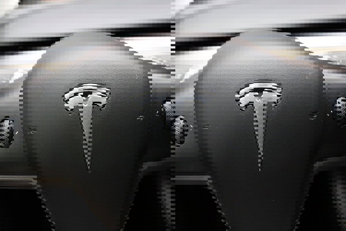 Used 2023 Tesla Model 3 Standard Range image 51