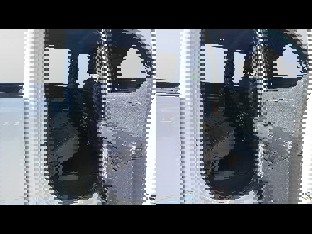 Used 2026 Ford F250 Lariat w/ Chrome Package AWD/4WD image 24