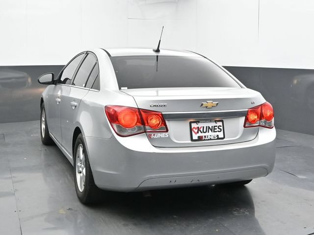Used 2011 Chevrolet Cruze LT FWD image 10