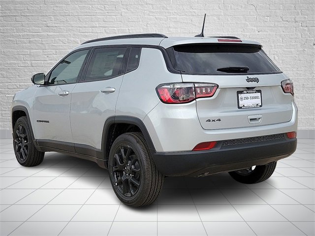 New 2026 Jeep Compass Latitude w/ Quick Order Package 29K image 3