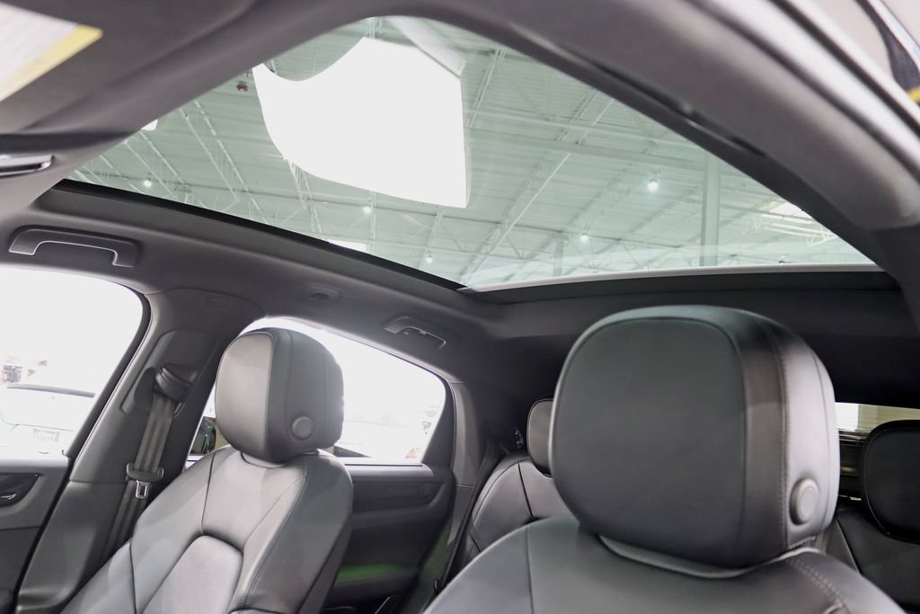Used 2022 Porsche Cayenne S AWD/4WD image 33
