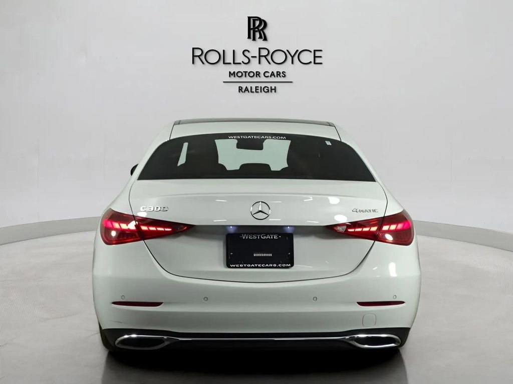 Used 2025 Mercedes-Benz C 300 4MATIC Sedan image 5