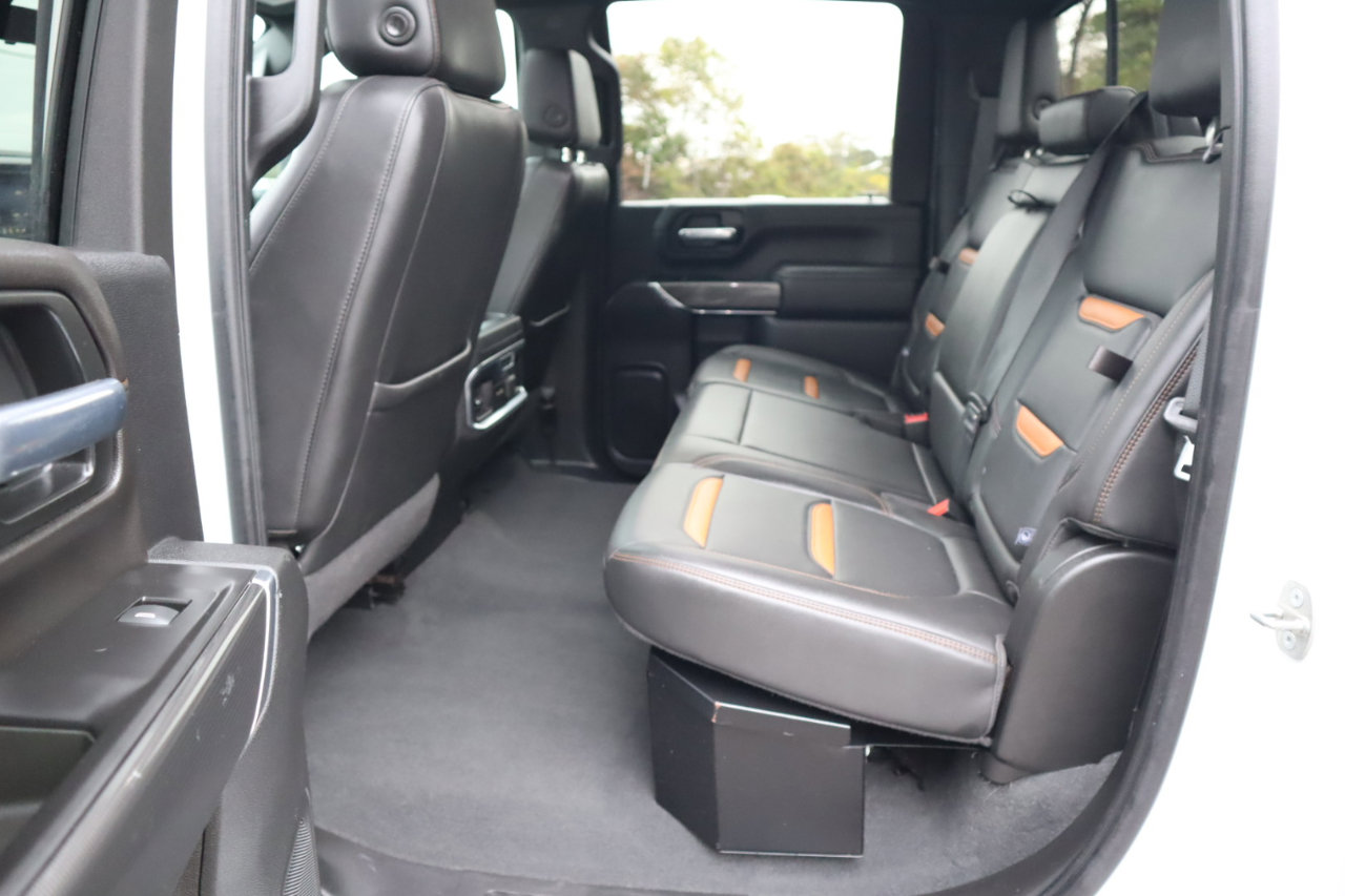 Used 2020 GMC Sierra 2500 AT4 w/ AT4 Premium Package image 16