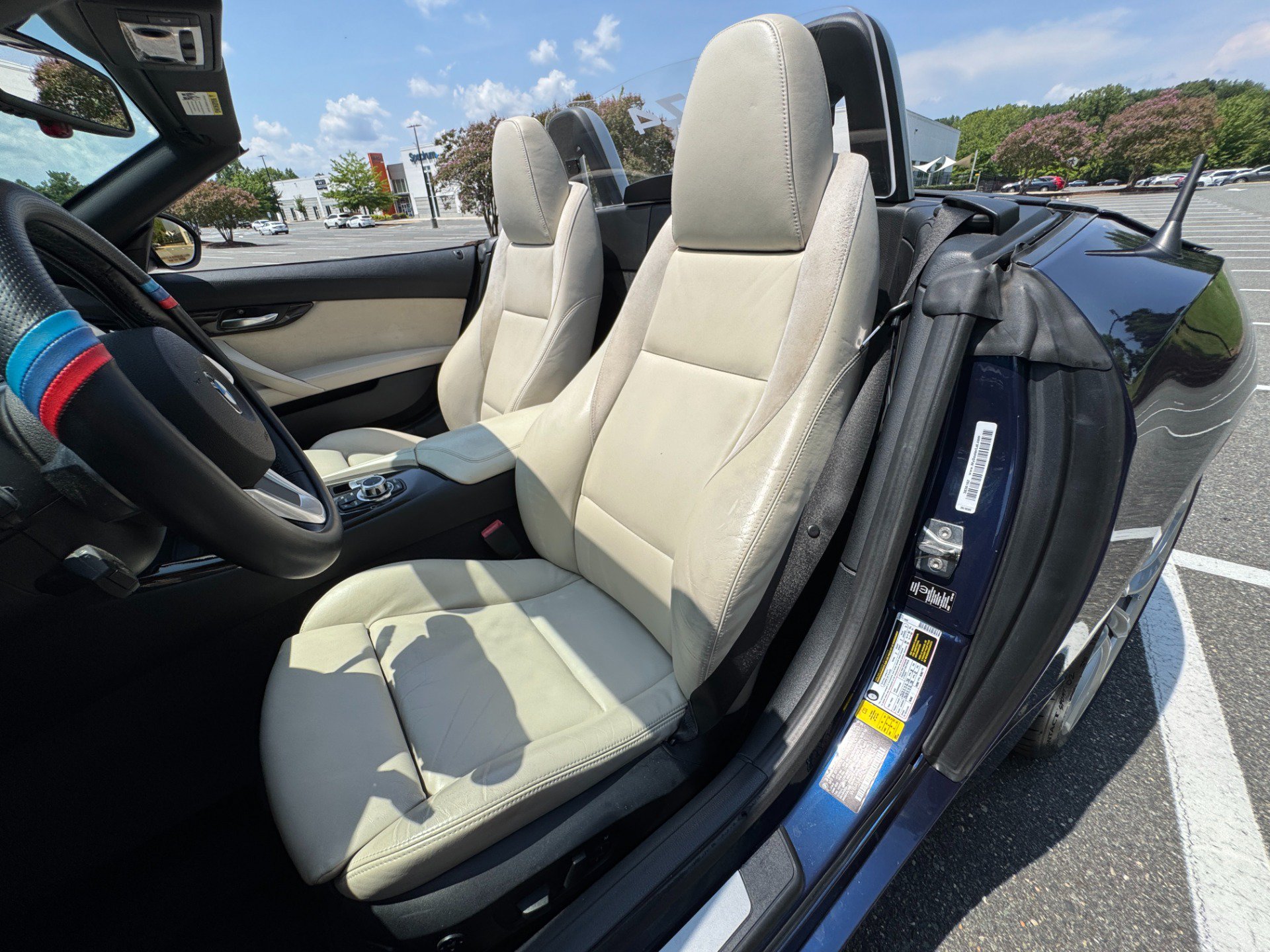 Used 2011 BMW Z4 sDrive35i RWD image 33