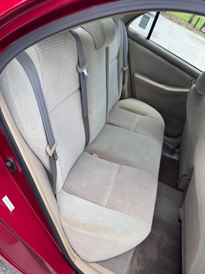 Used 2005 Toyota Corolla CE FWD image 16