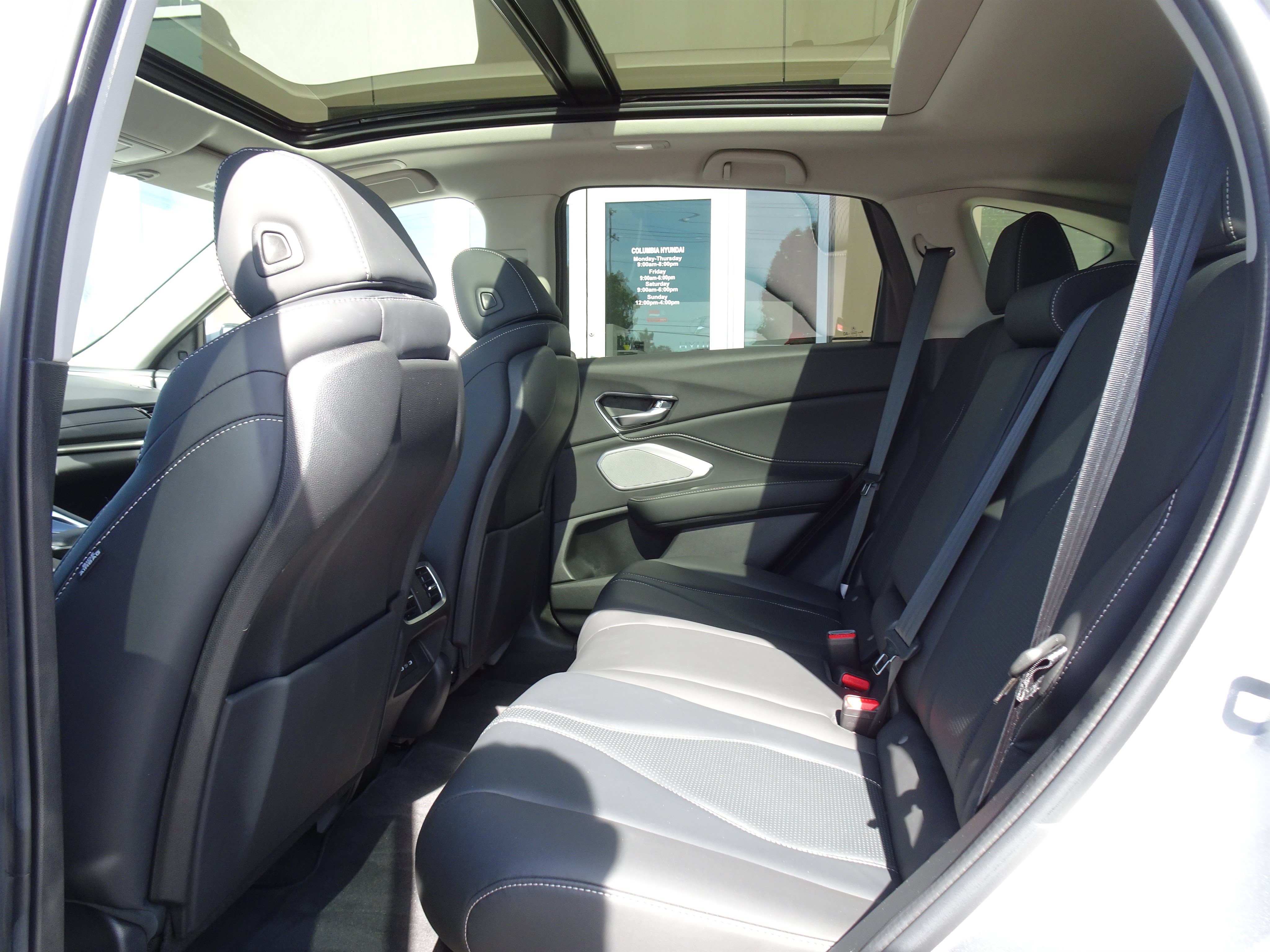 Used 2024 Acura RDX w/ Technology Package AWD/4WD image 16