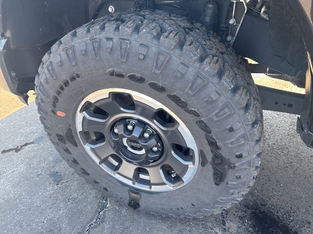 Certified 2024 Ford F250 Lariat w/ Tremor Off-Road Package image 53