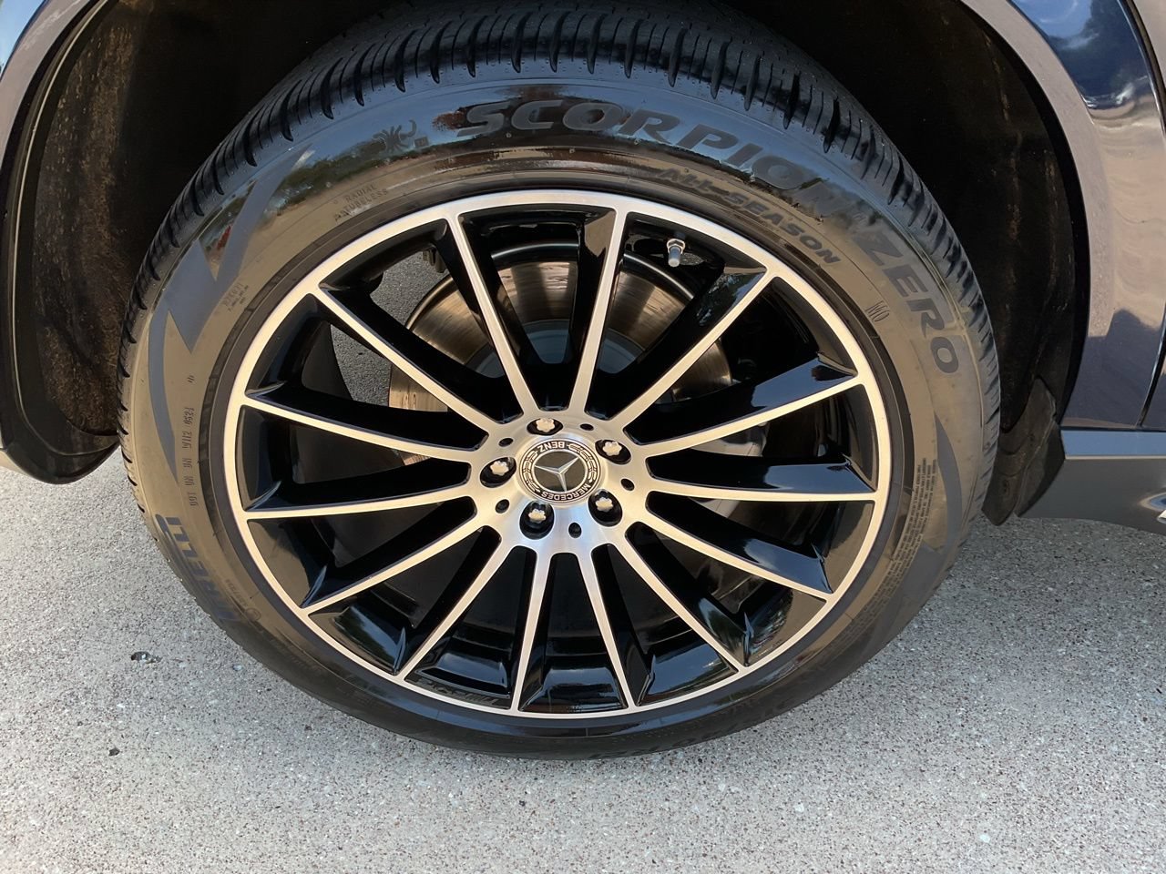 Used 2022 Mercedes-Benz GLE 450 4MATIC image 7