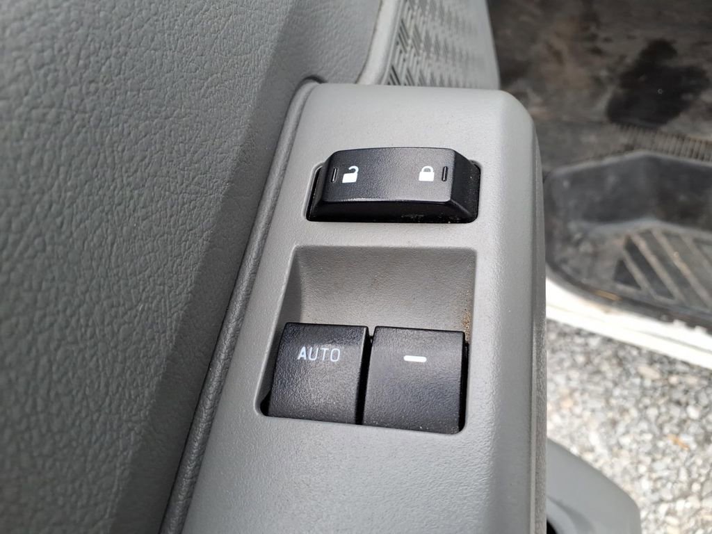 Used 2023 Ford E-350 and Econoline 350 Super Duty w/ Power Windows & Locks Group RWD image 20