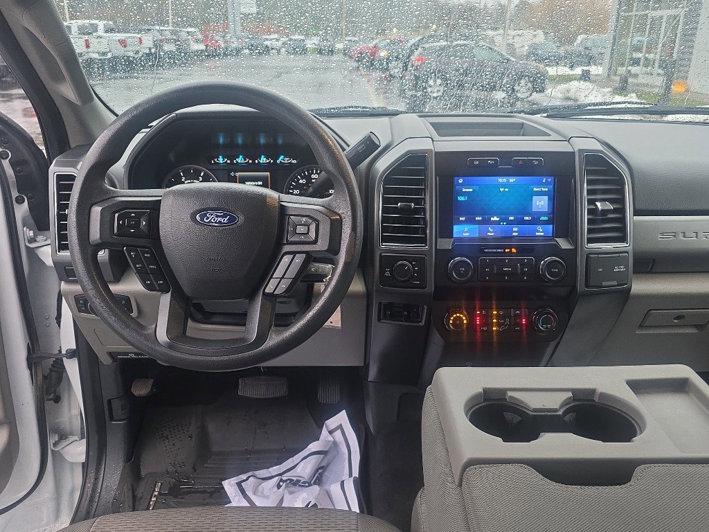 Used 2022 Ford F350 XLT w/ XLT Premium Package image 13
