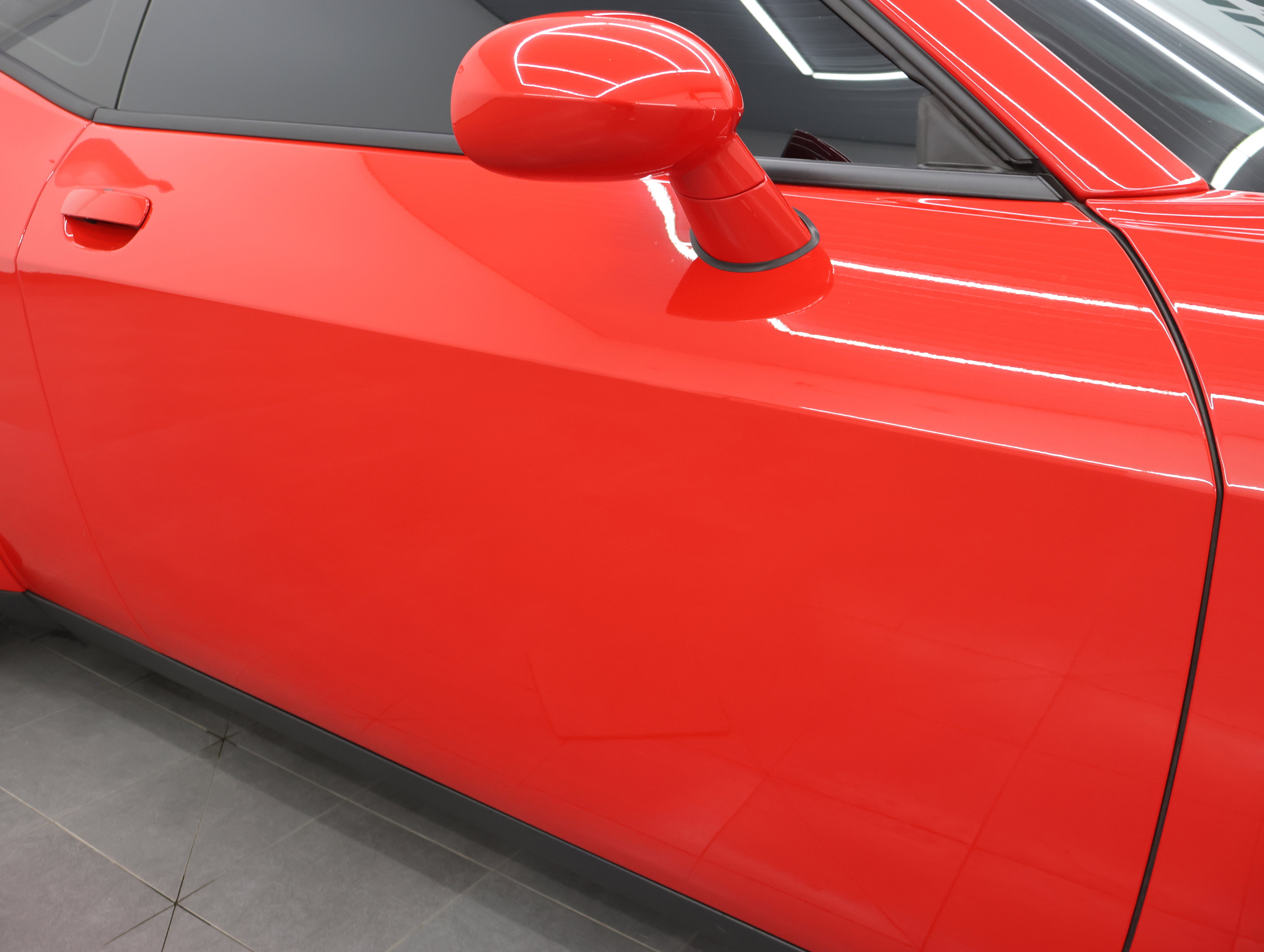 Used 2018 Dodge Challenger SRT Hellcat RWD image 26