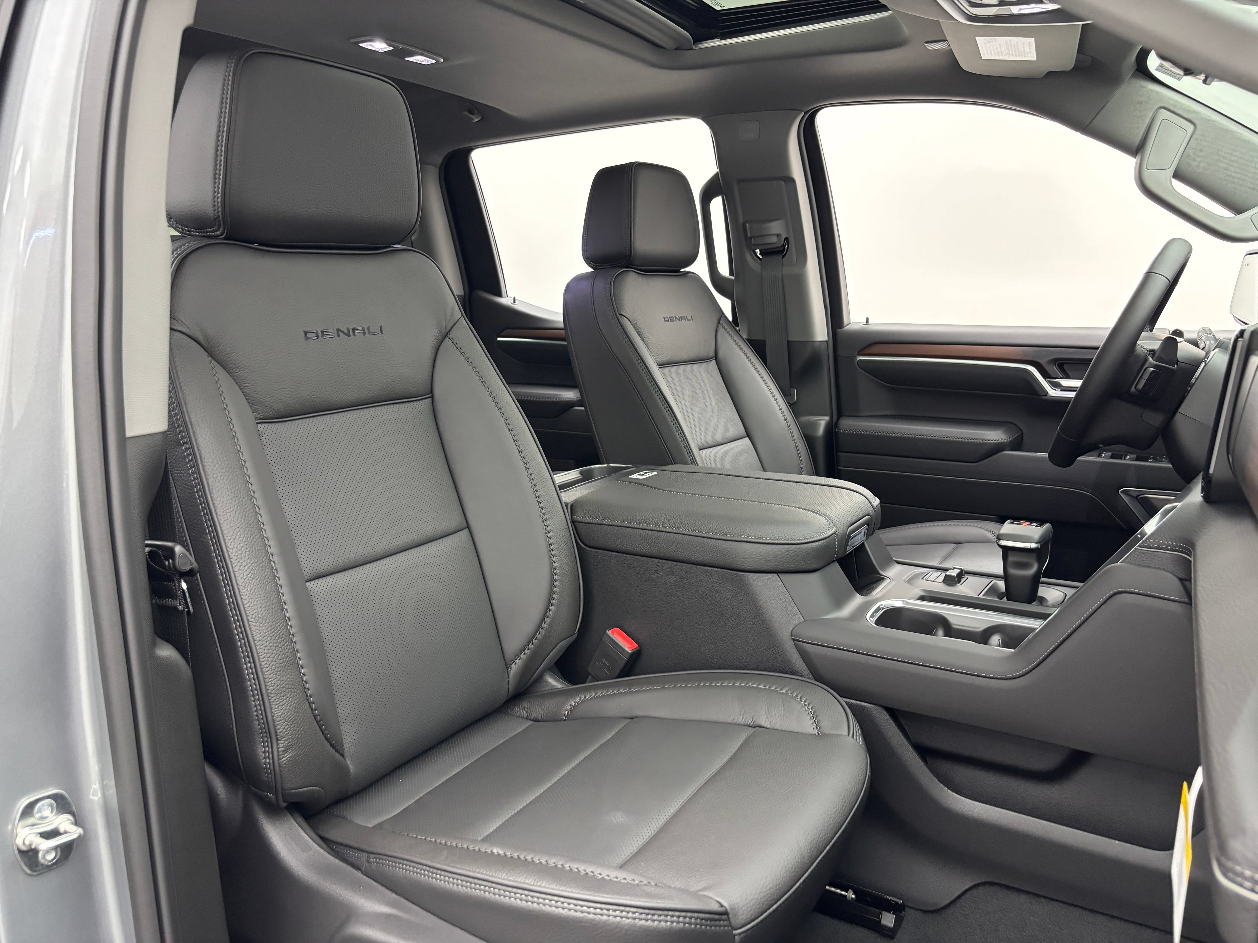 New 2026 GMC Sierra 1500 Denali AWD/4WD image 38