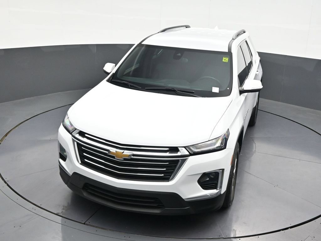 Used 2024 Chevrolet Traverse LT FWD image 25
