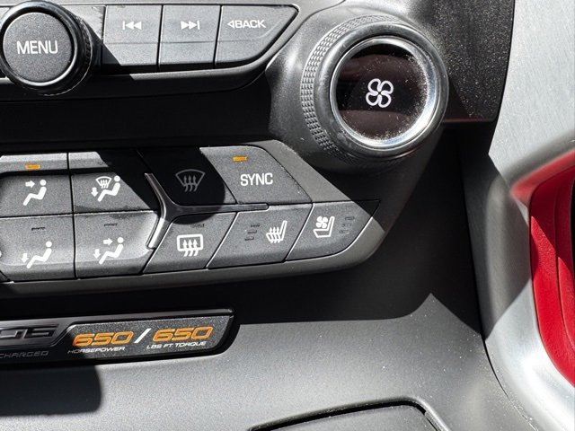 Used 2015 Chevrolet Corvette Z06 w/ 3LZ Preferred Equipment Group image 9