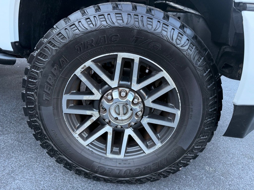 Used 2019 Ford F250 Lariat w/ Lariat Value Package AWD/4WD image 9