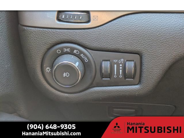 Used 2019 Jeep Cherokee Latitude Plus image 22