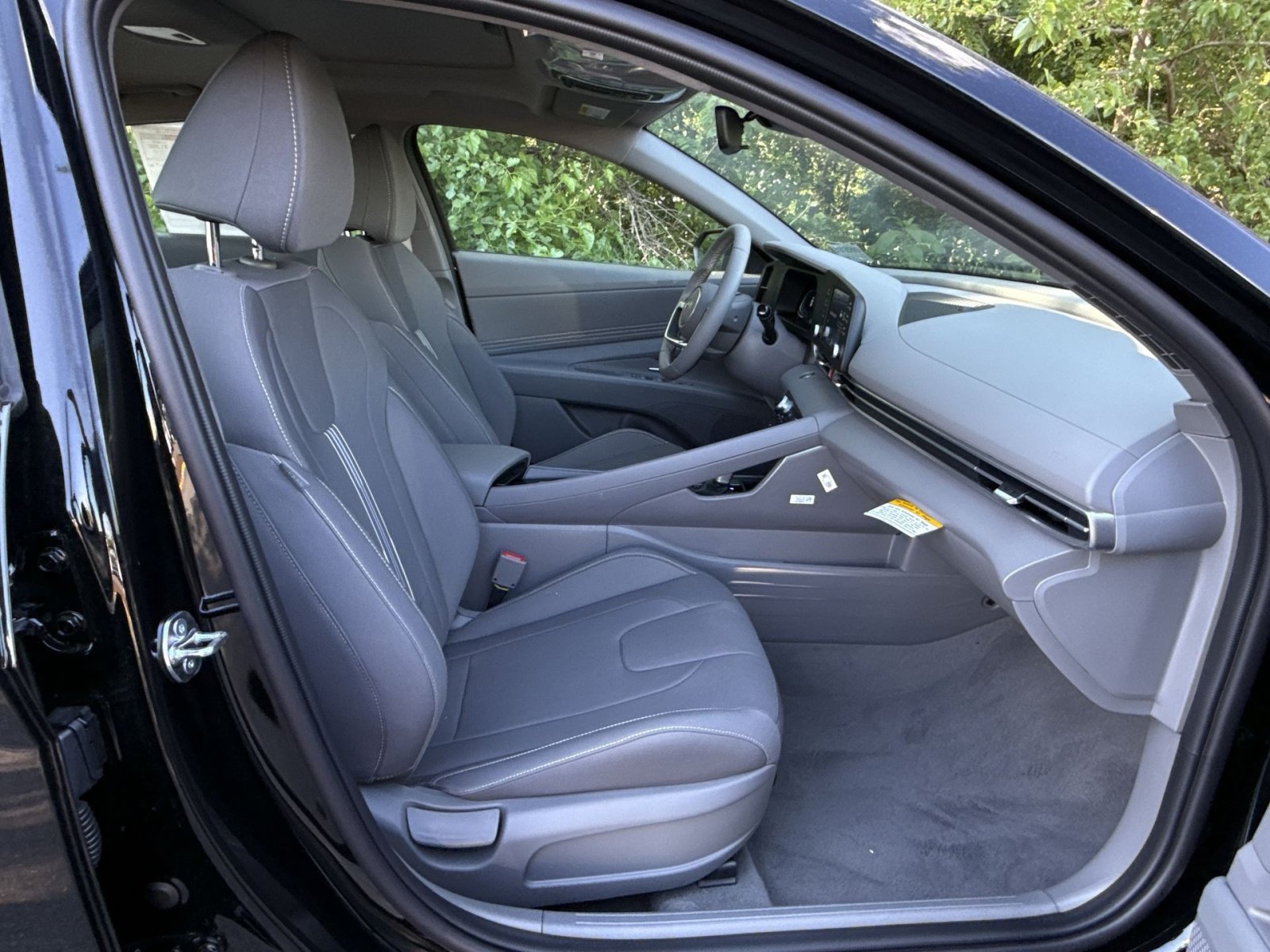 New 2026 Hyundai Elantra SEL Sport Premium FWD image 47