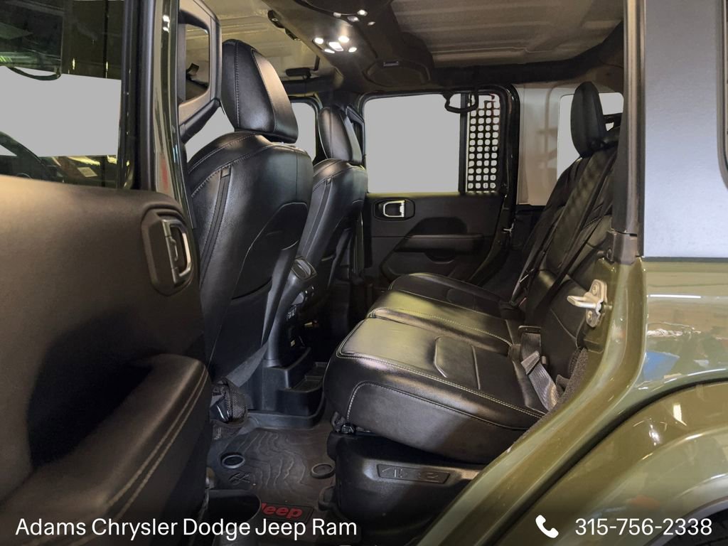 Used 2023 Jeep Wrangler Unlimited Sahara w/ Cold Weather Group image 10