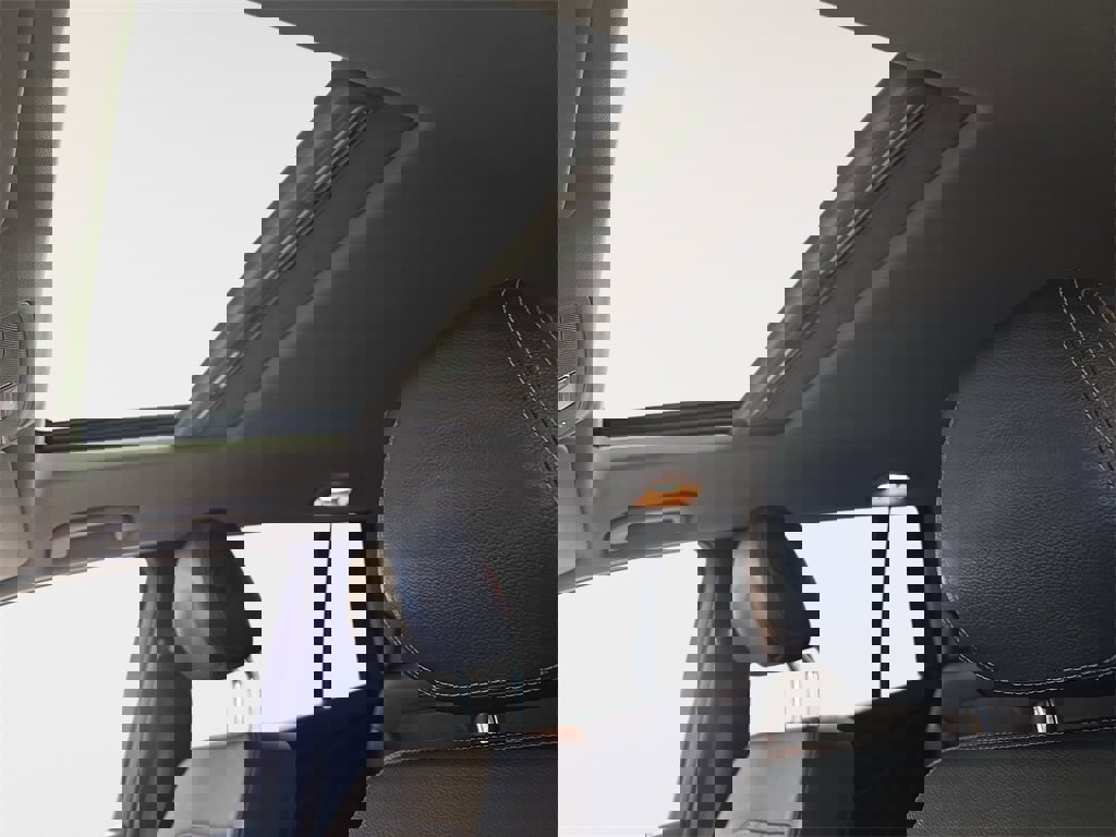 Used 2016 Mercedes-Benz GL 450 4MATIC image 33