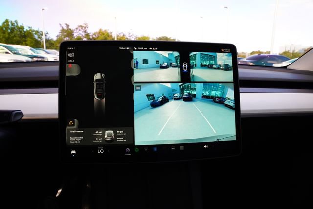 Used 2023 Tesla Model Y Long Range AWD/4WD image 5