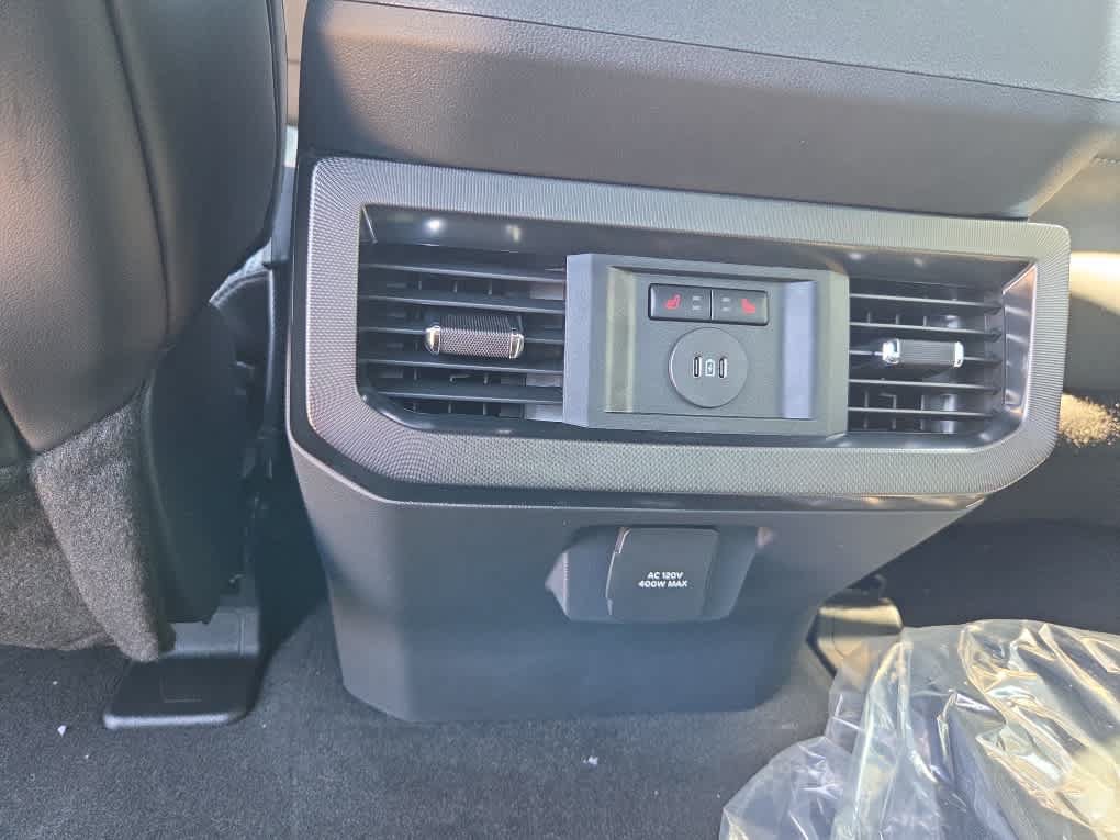 New 2026 Ford F350 Platinum AWD/4WD image 25