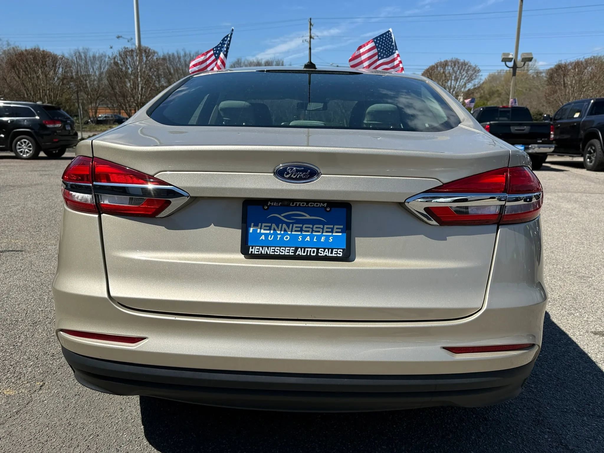 Used 2019 Ford Fusion S image 3