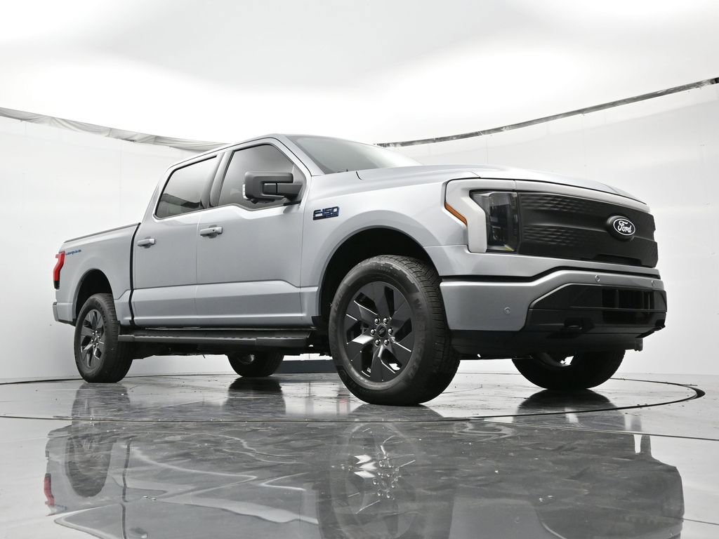 New 2025 Ford F150 Lightning Flash image 41