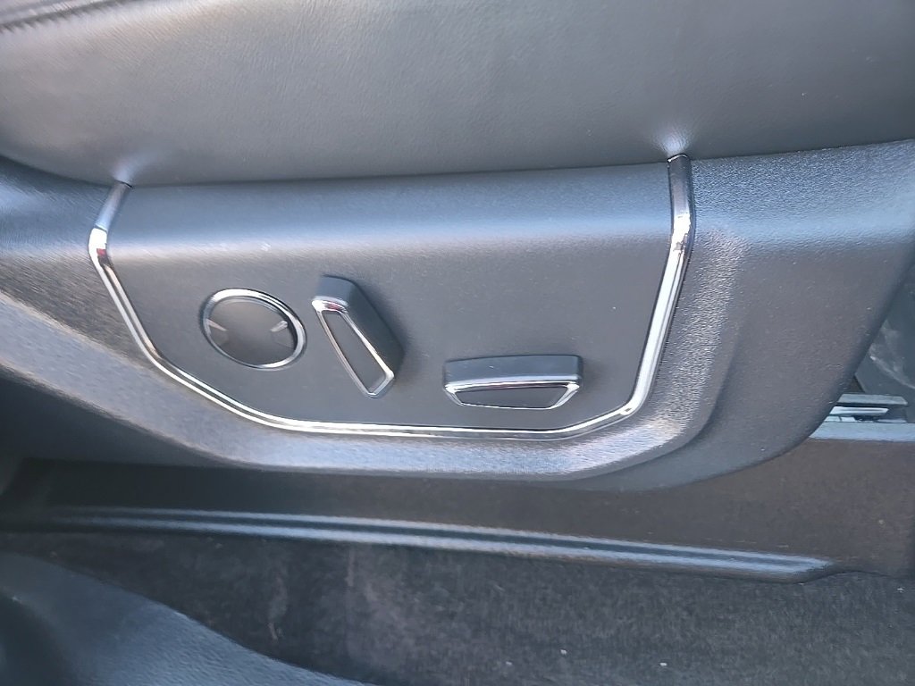 Used 2022 Ford Expedition Max Platinum image 34